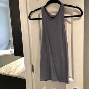 Lululemon tank size 6